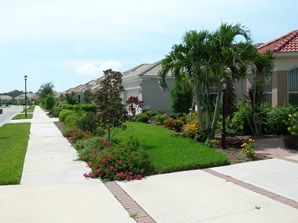 Figure 2. A Florida-Friendly landscape that is less traditional but aesthetically pleasing.