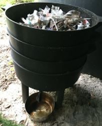 Figure 11. Multilayer worm bin with lid off to show paper bedding.