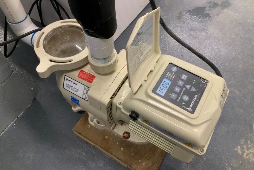 Variable speed pump at the UF/IFAS Tropical Aquaculture Laboratory that provides water flow to one recirculating aquaculture system. This pump uses a DC permanent-magnet motor and DC VSD to control pump speed. 