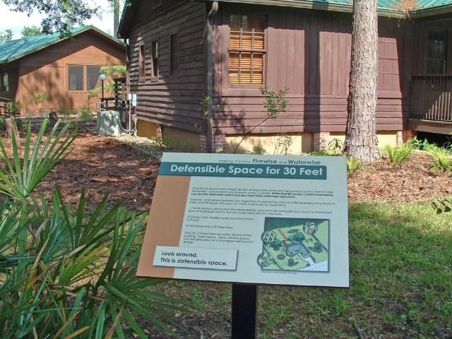 Figure 1. An informational sign helps visitors understand defensible space.