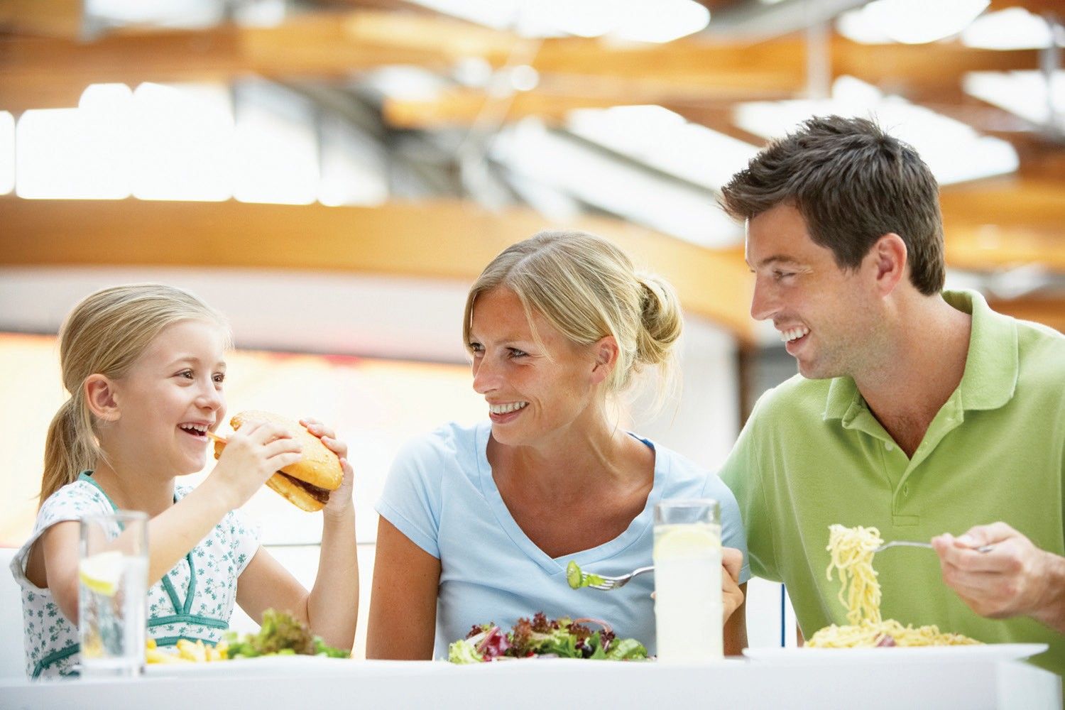 A family eating at a restaurant. 