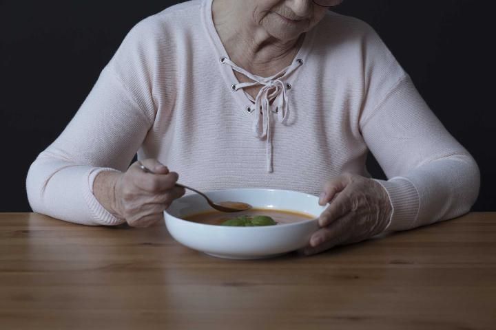 Figure 2. It's important to eat when you are sick, even when you don't feel much like eating. Broth and other liquids often are better choices than solid food.