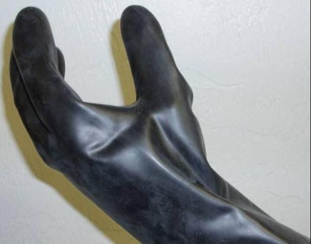 Figure 14. Natural rubber gloves.